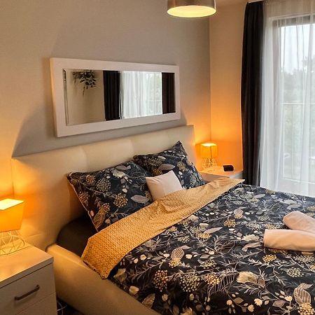 Cracow Stay Premium Apartments Free Parking - 3 X Room - 3 X Aircondition Красков Екстериор снимка