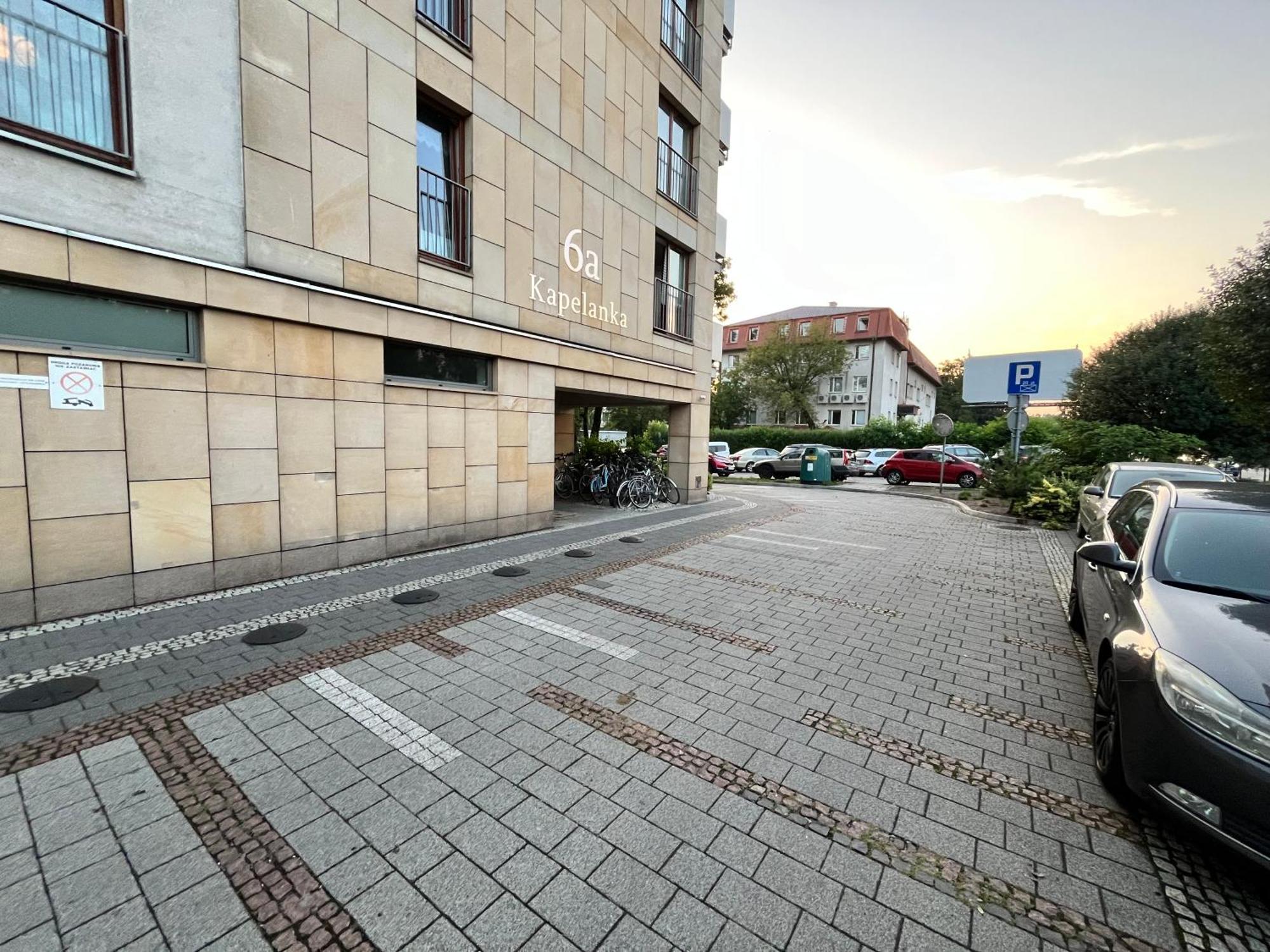 Cracow Stay Premium Apartments Free Parking - 3 X Room - 3 X Aircondition Красков Екстериор снимка