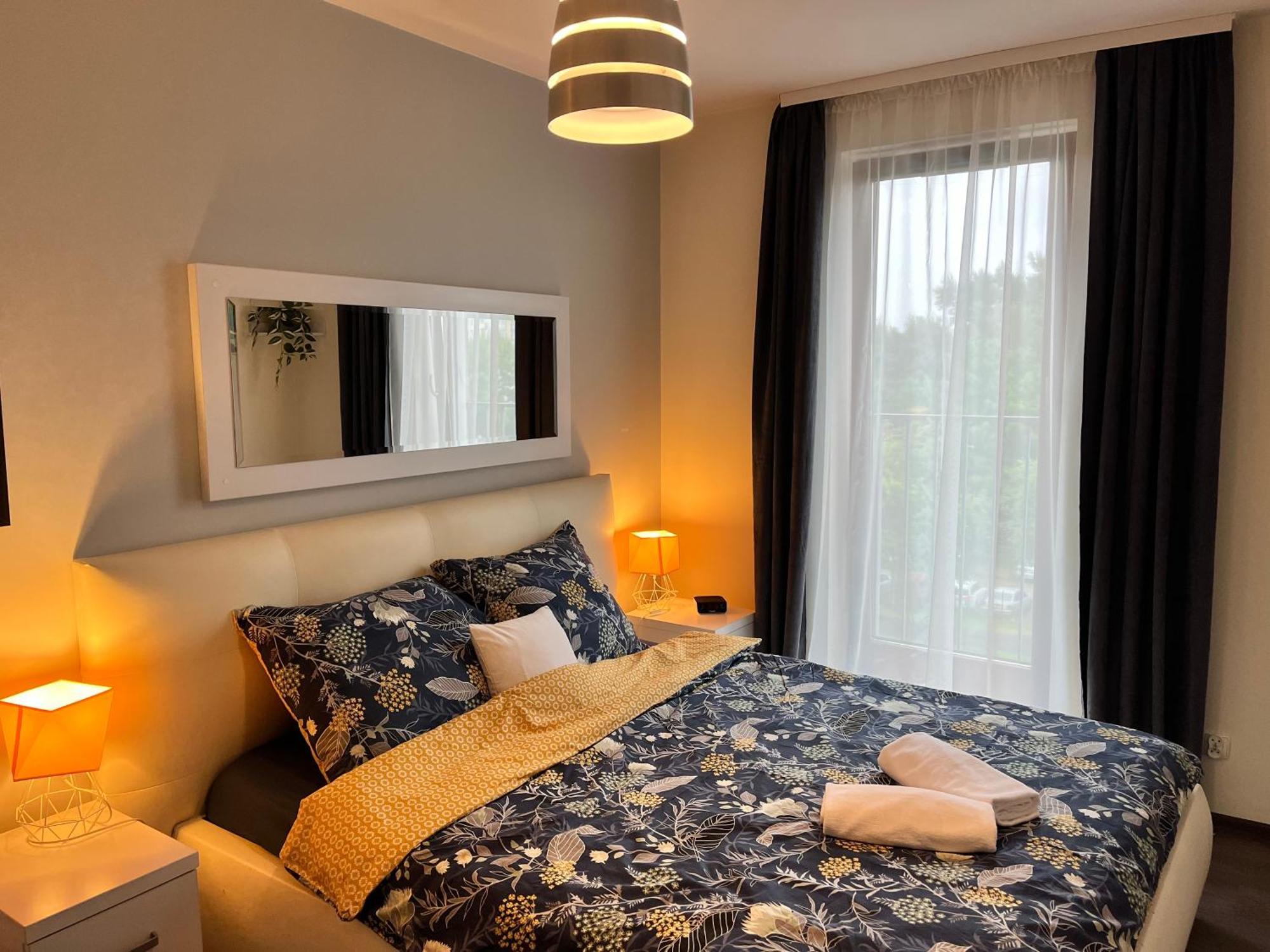 Cracow Stay Premium Apartments Free Parking - 3 X Room - 3 X Aircondition Красков Екстериор снимка